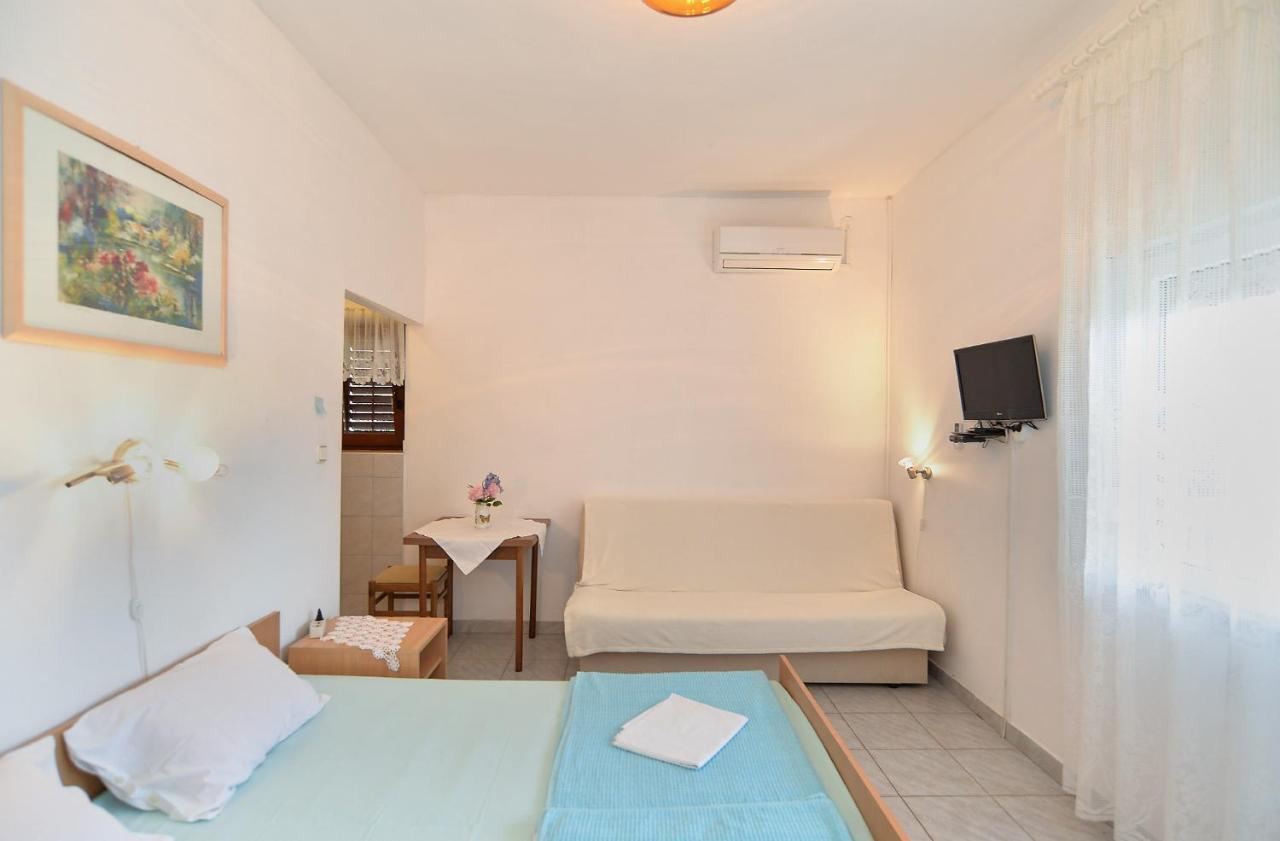 Apartment Bozo 1631 Fažana Esterno foto