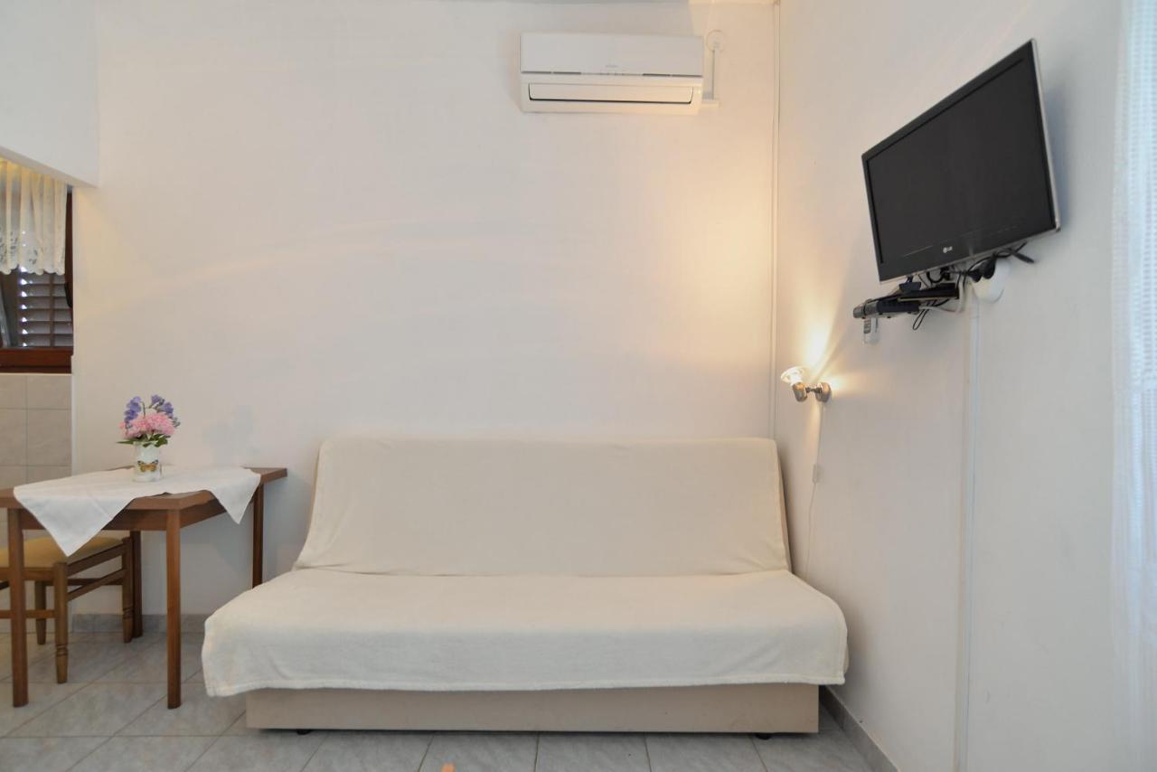 Apartment Bozo 1631 Fažana Esterno foto